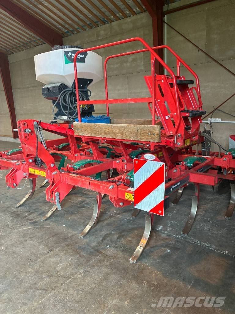 Kverneland CLC PRO 400 Ecēšas