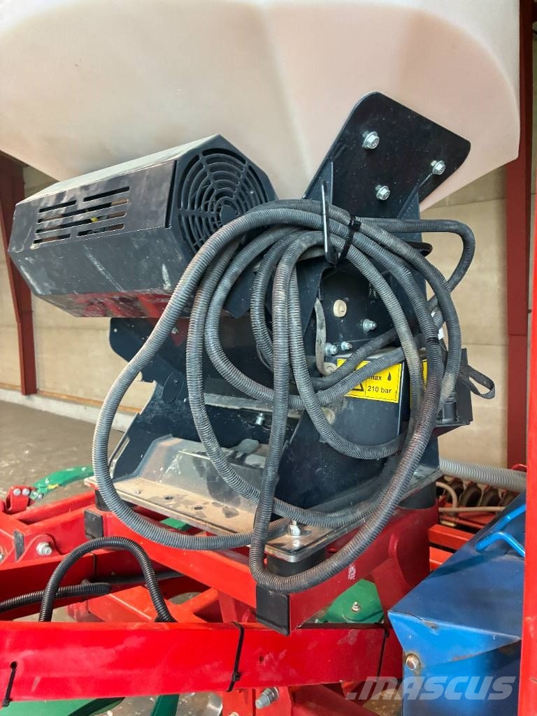Kverneland CLC PRO 400 Ecēšas