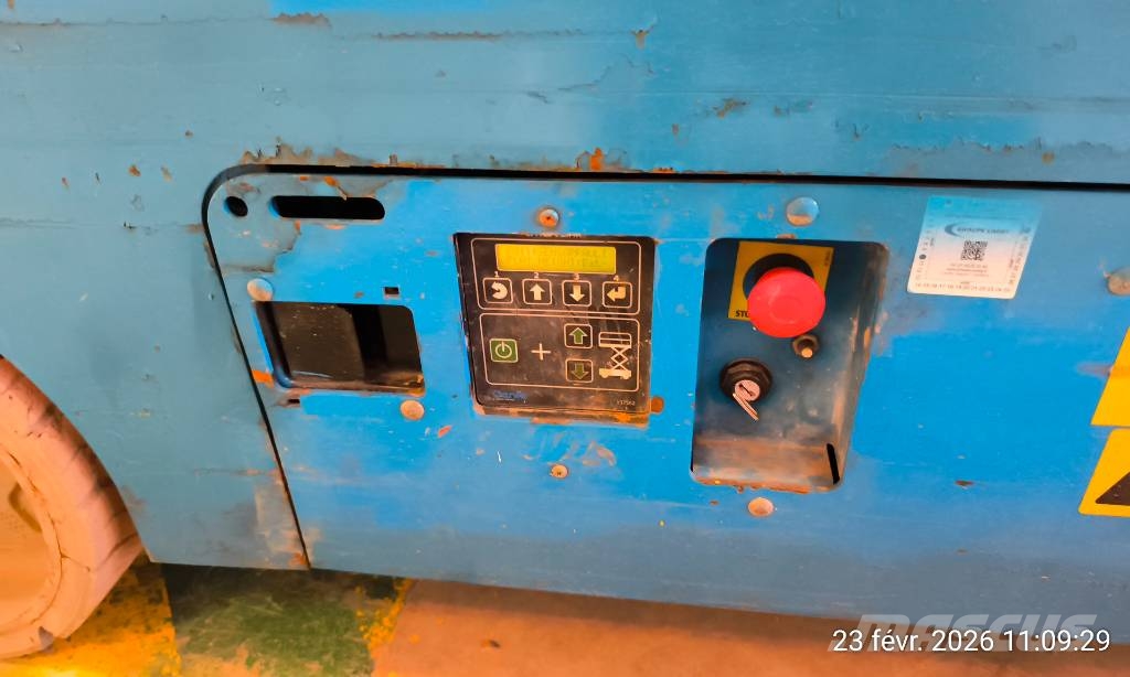 Genie GS 4047 Šķerveida pacēlāji