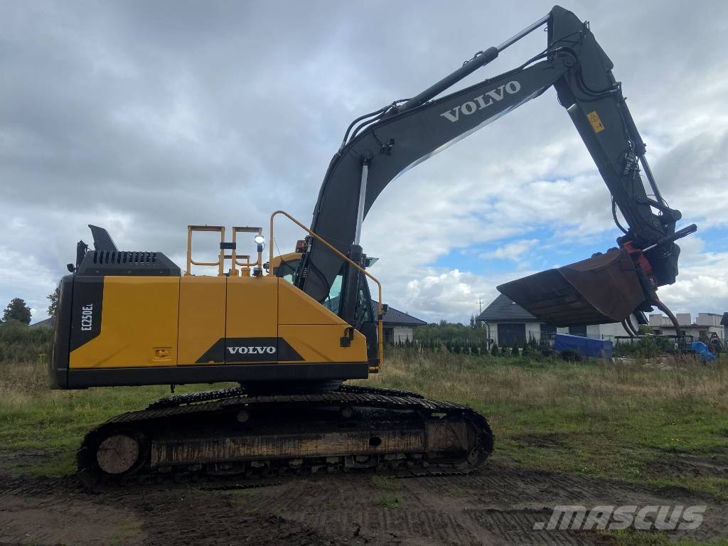 Volvo EC 250 EL Koparki gąsienicowe