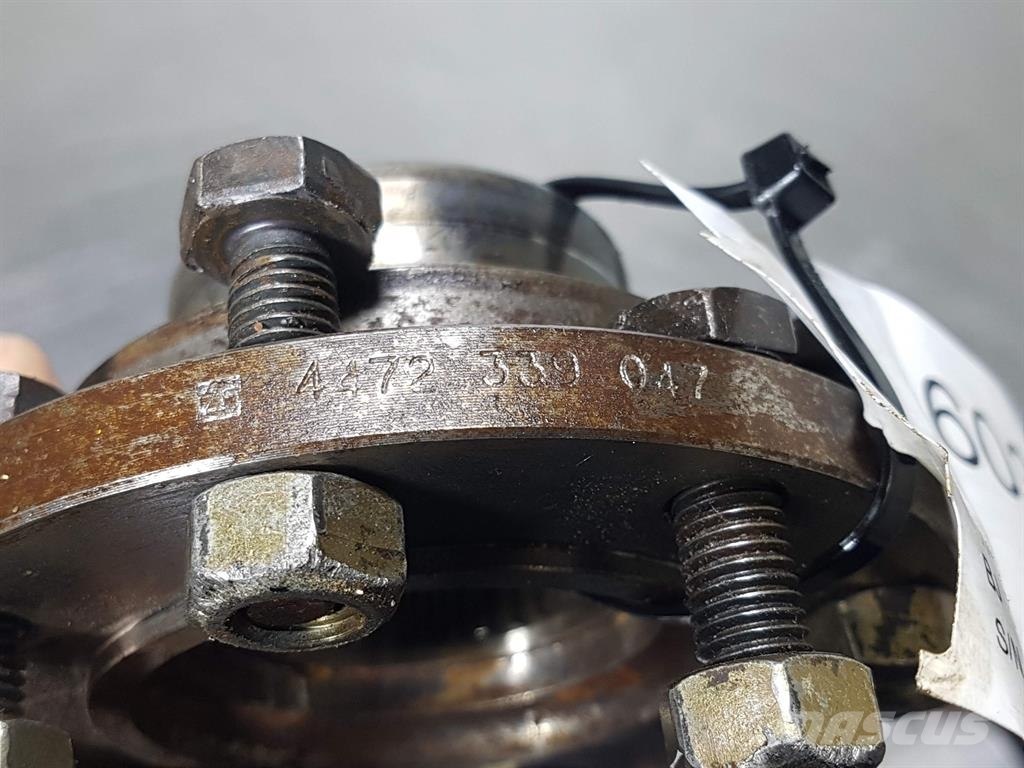 Volvo L30B-Z/X-ZF 4472339047-Profile bushing/Splainbus Оси
