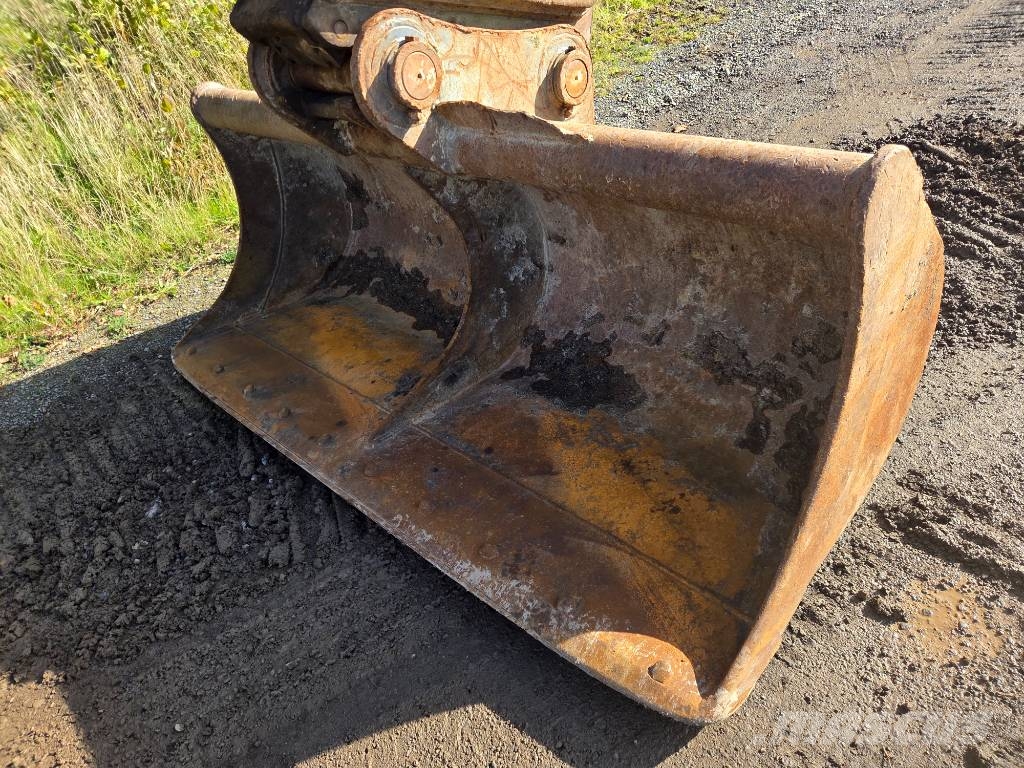 Hitachi ZX 210 LC-5 Crawler excavators