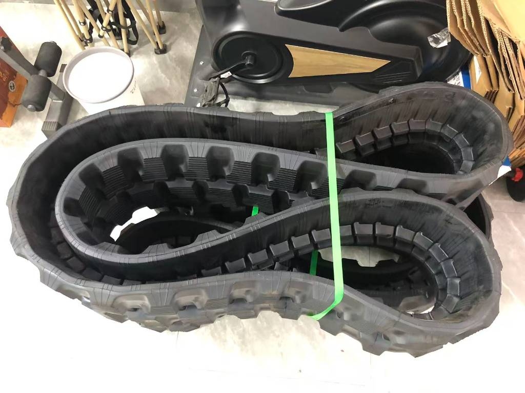 CAT 300*52.5N*86 rubber track Paletler
