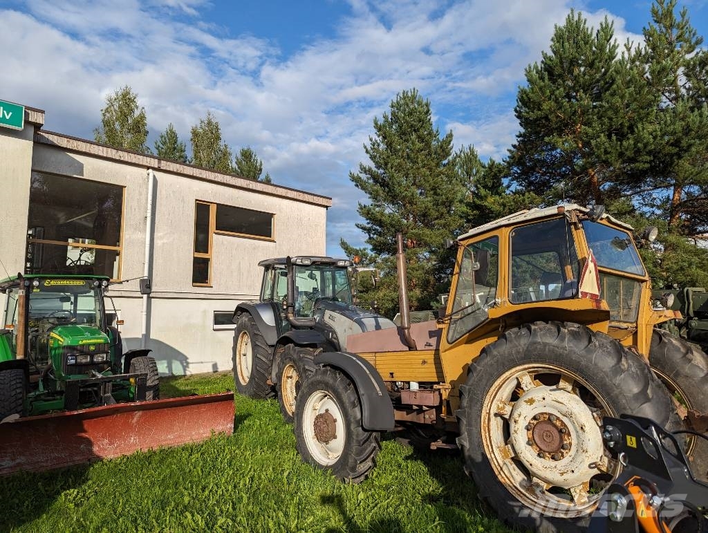 Valtra Valmet 903 Tractors