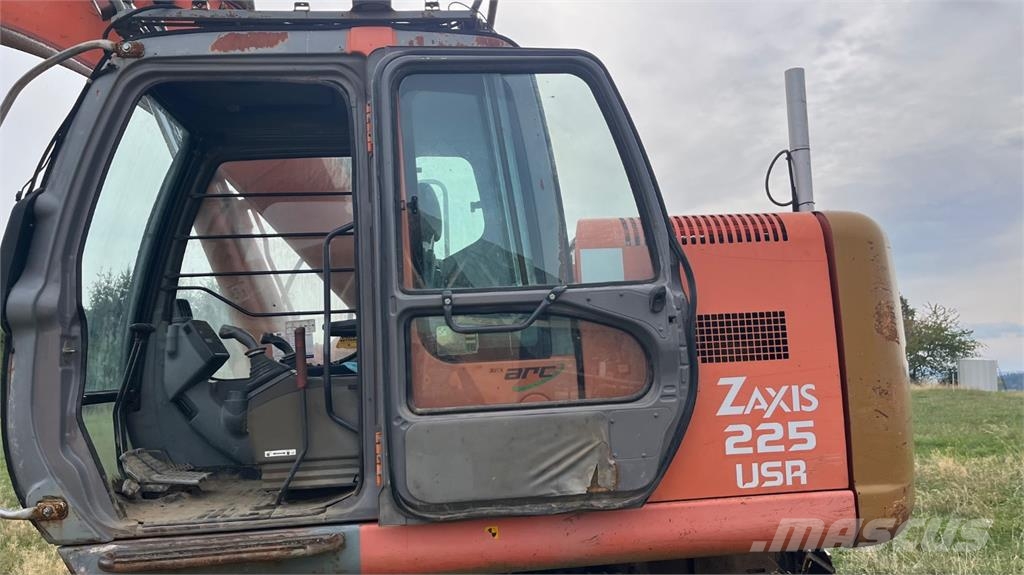 Hitachi ZX 225 USR-E Anlegg - Annet