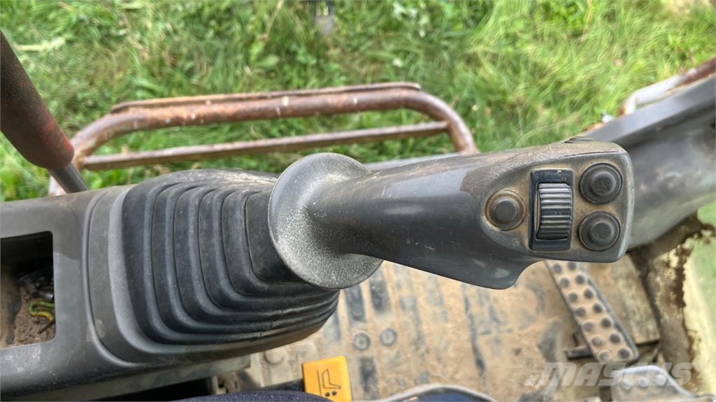 Hitachi ZX 225 USR-E Anlegg - Annet