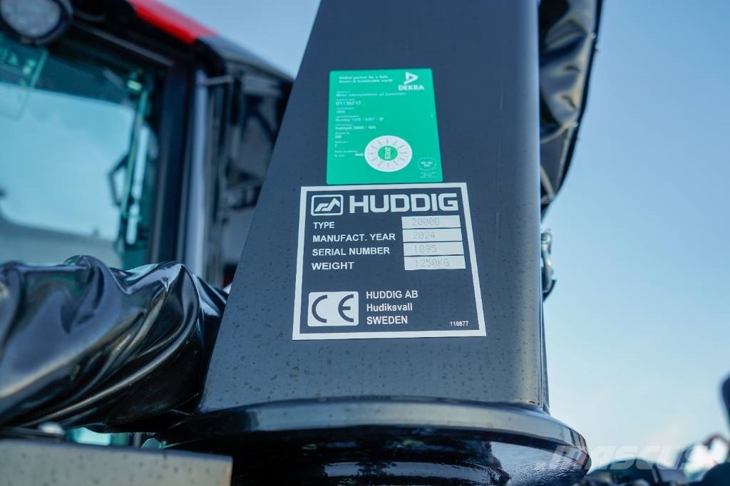 Huddig 1370 CABLE 反鏟裝載機