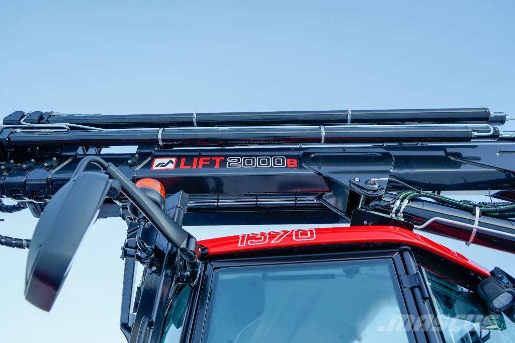 Huddig 1370 CABLE 反鏟裝載機