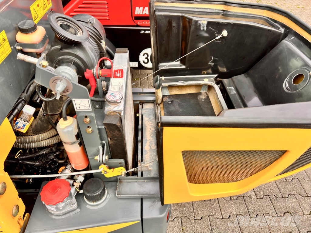 Gehl AL340 by Manitou Radlader