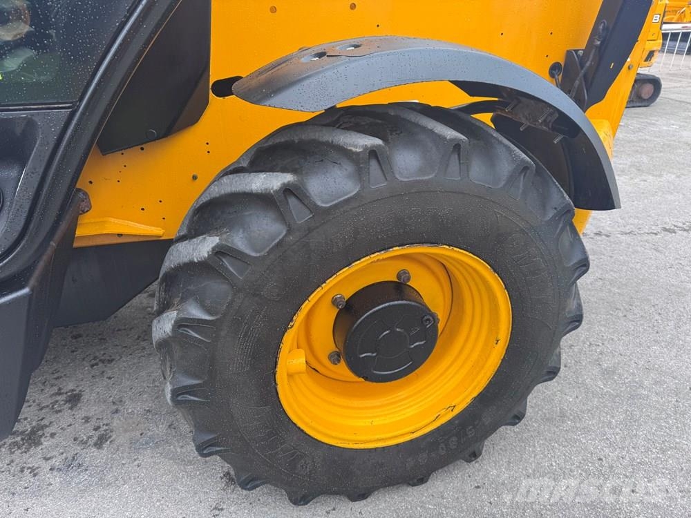 JCB 535V140 - CONSIGNED TO TCH JCB AUCTION Teleskooplaadurid