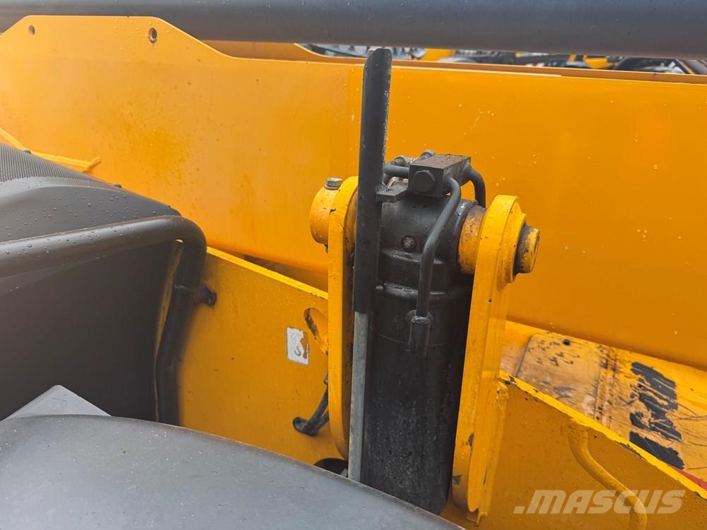 JCB 535V140 - CONSIGNED TO TCH JCB AUCTION Teleskooplaadurid