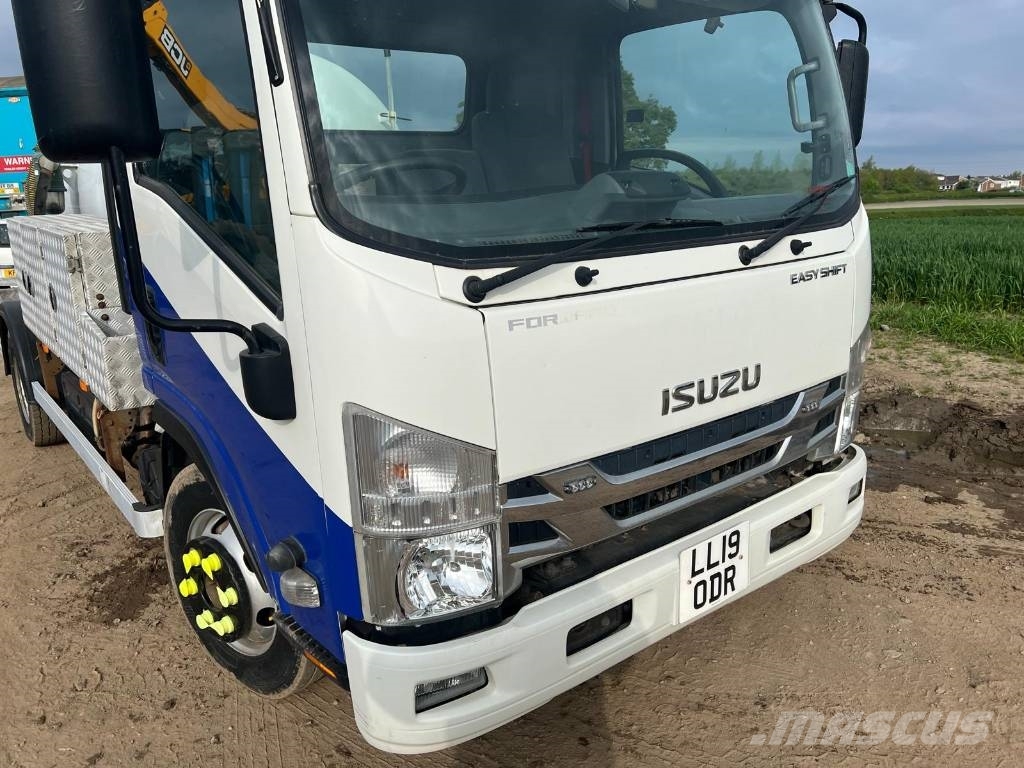 Isuzu Forward NVS 190 7.5 Ton Vac Tankers Tankbiler
