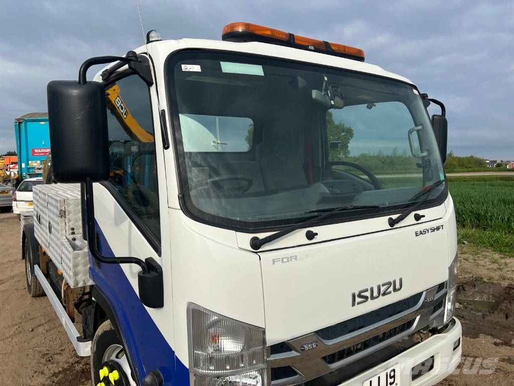 Isuzu Forward NVS 190 7.5 Ton Vac Tankers Tankbiler