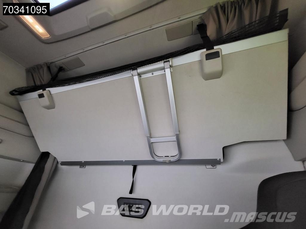 Iveco S-Way 490 4X2 Retarder Hydraulic APK 03-2027 Stand Tracteur routier