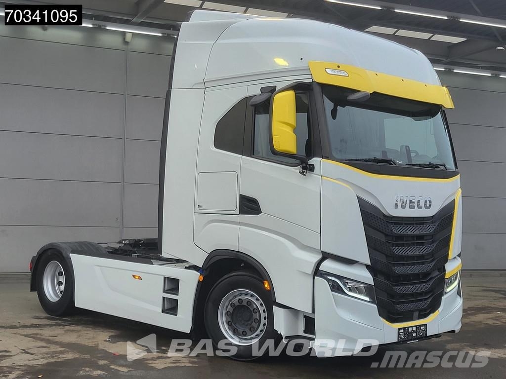 Iveco S-Way 490 4X2 Retarder Hydraulic APK 03-2027 Stand Tracteur routier