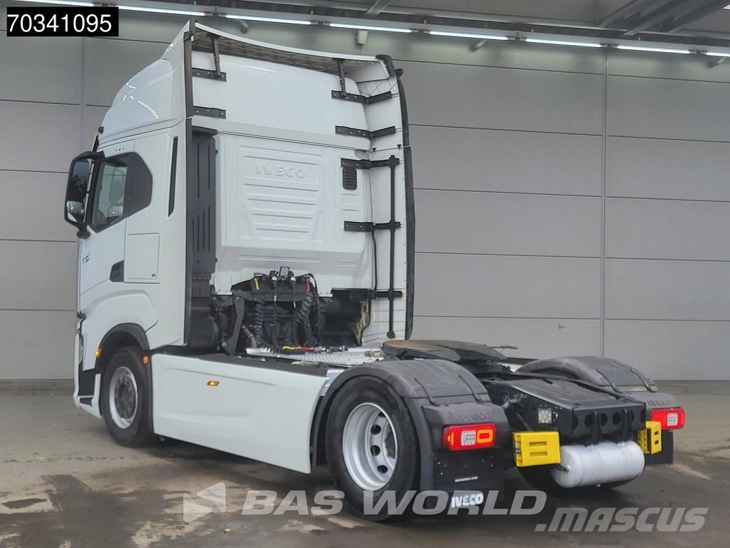 Iveco S-Way 490 4X2 Retarder Hydraulic APK 03-2027 Stand Tracteur routier