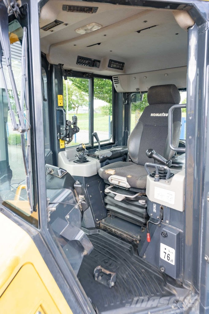 Komatsu D 51 PX-24 Bulldozer