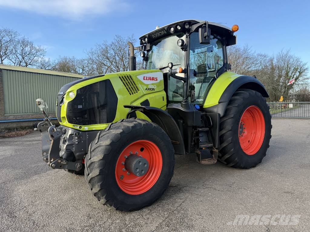 CLAAS Axion 850 Cmatic Traktorok