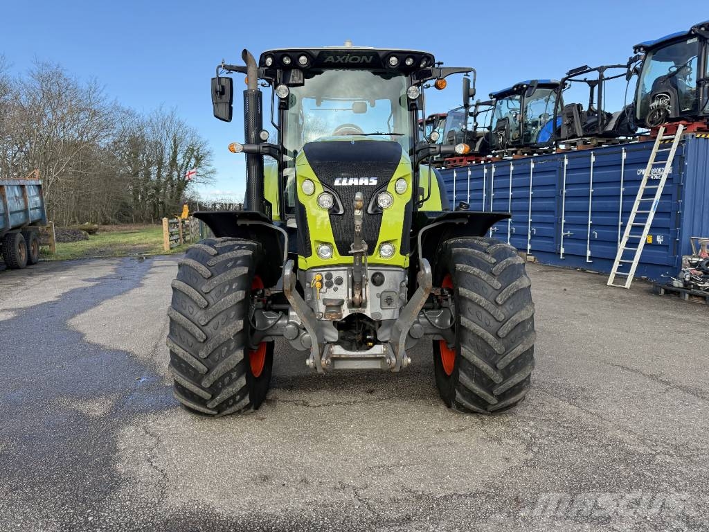 CLAAS Axion 850 Cmatic Traktorok