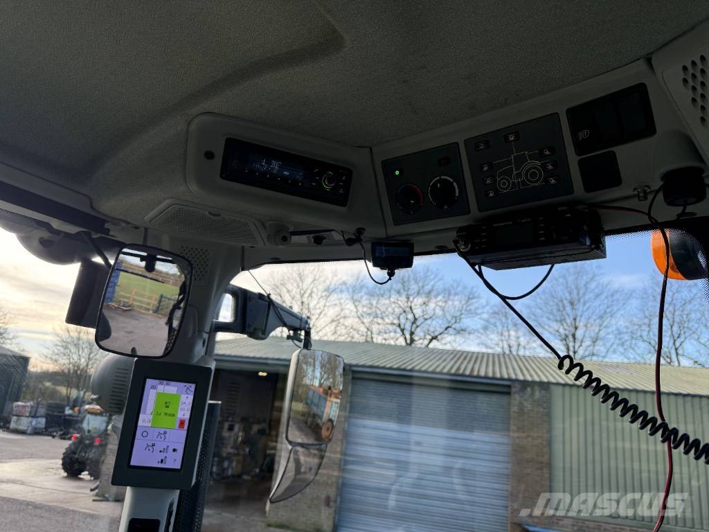 CLAAS Axion 850 Cmatic Traktorok