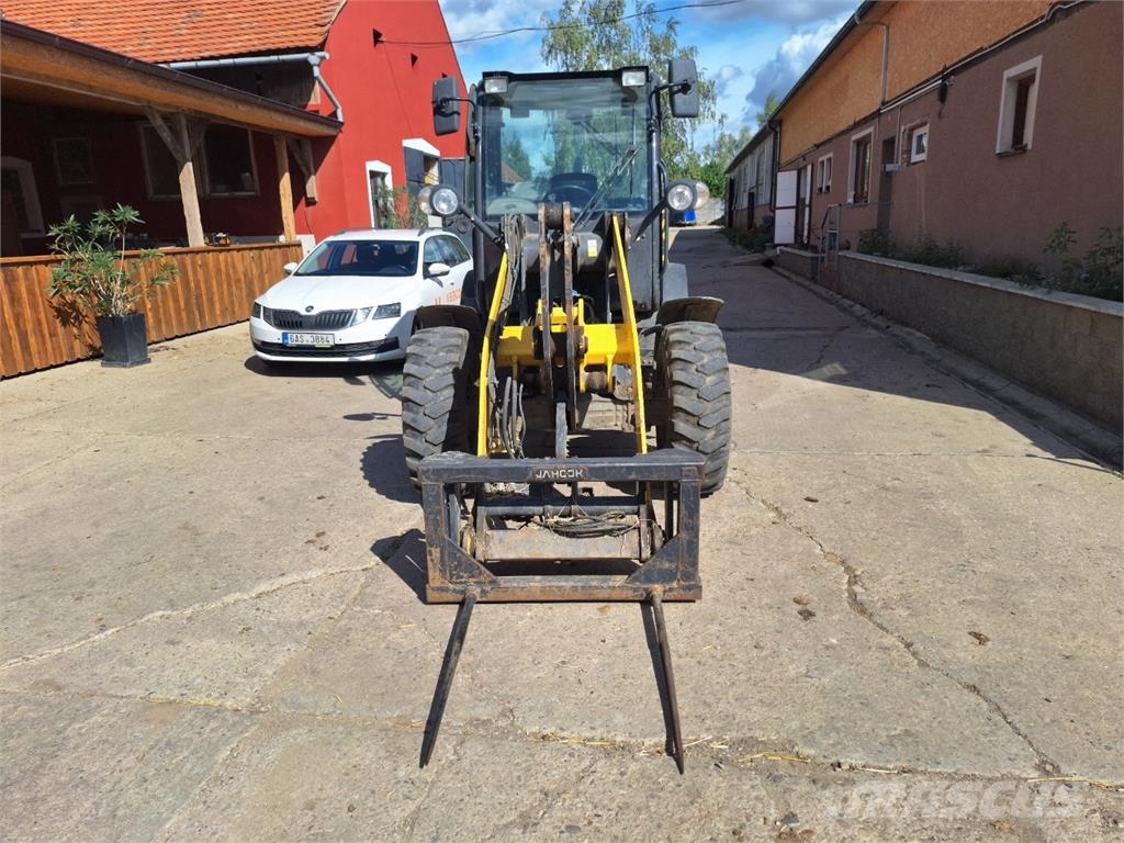 New Holland W 60 C 4X4 Sonstige Baumaschinen