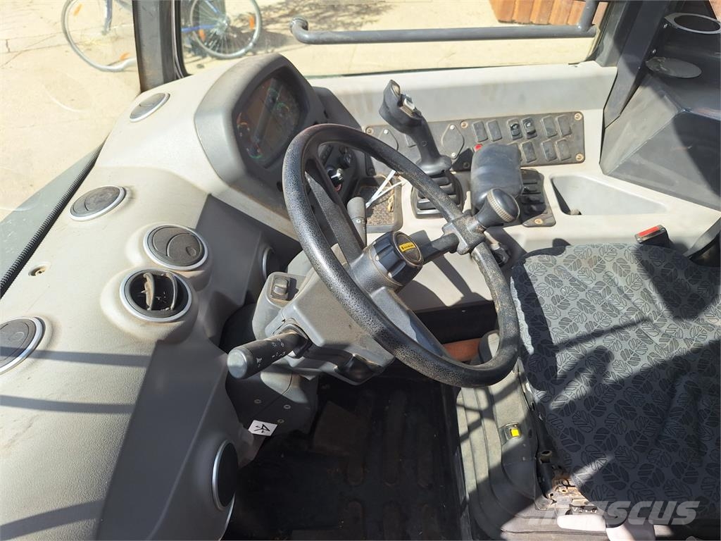 New Holland W 60 C 4X4 Sonstige Baumaschinen