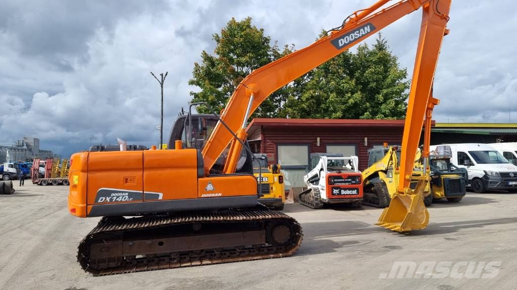 Doosan DX 140 Long Kāpurķēžu ekskavatori