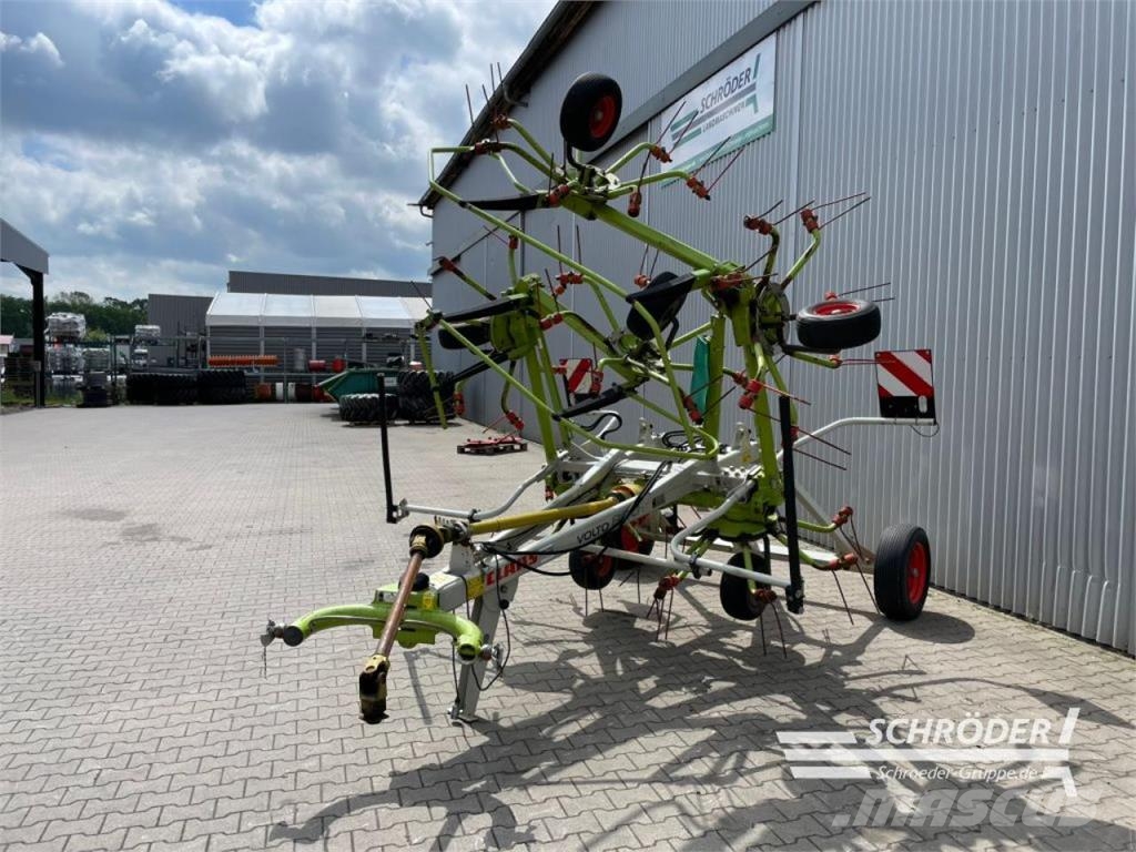 CLAAS VOLTO 800 T Raker og høyvendere