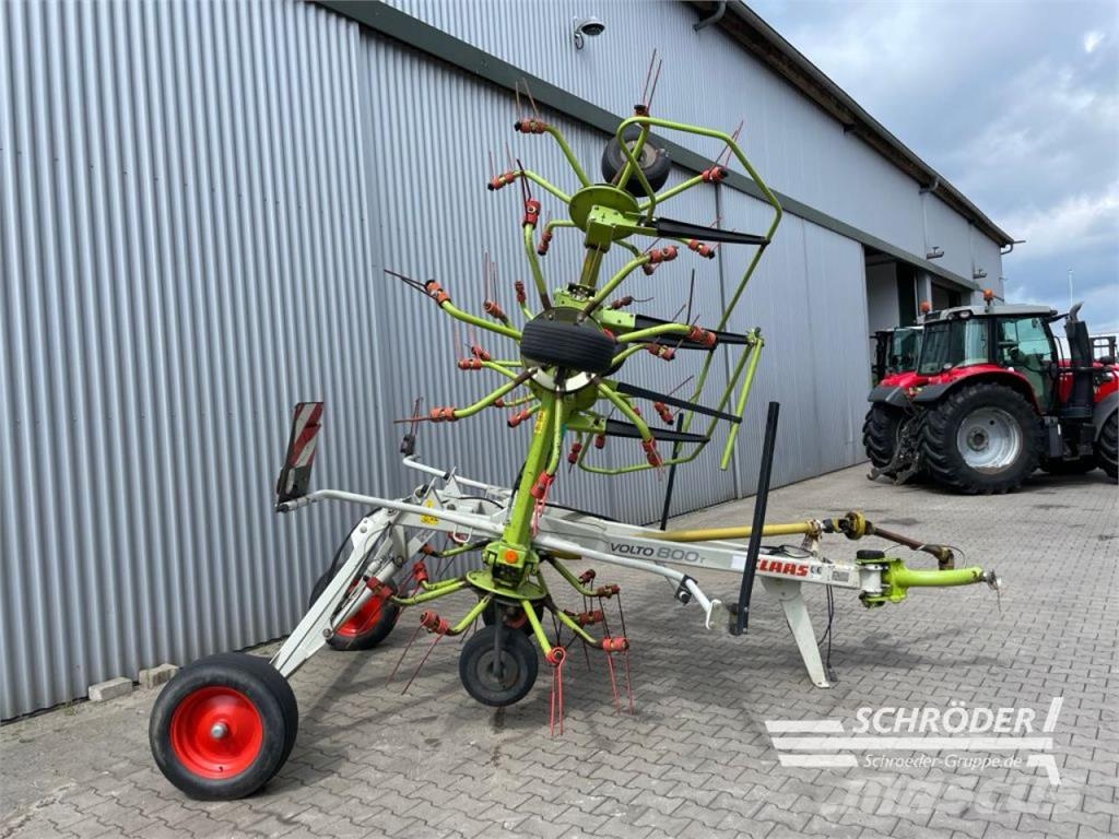 CLAAS VOLTO 800 T Raker og høyvendere