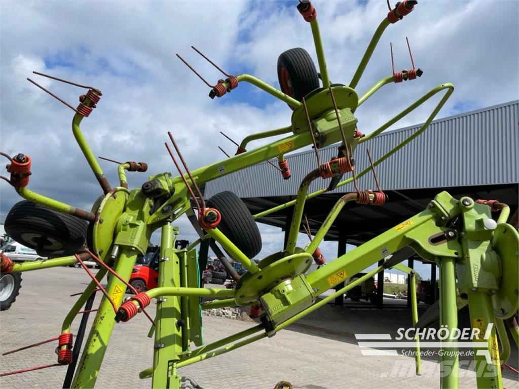 CLAAS VOLTO 800 T Raker og høyvendere
