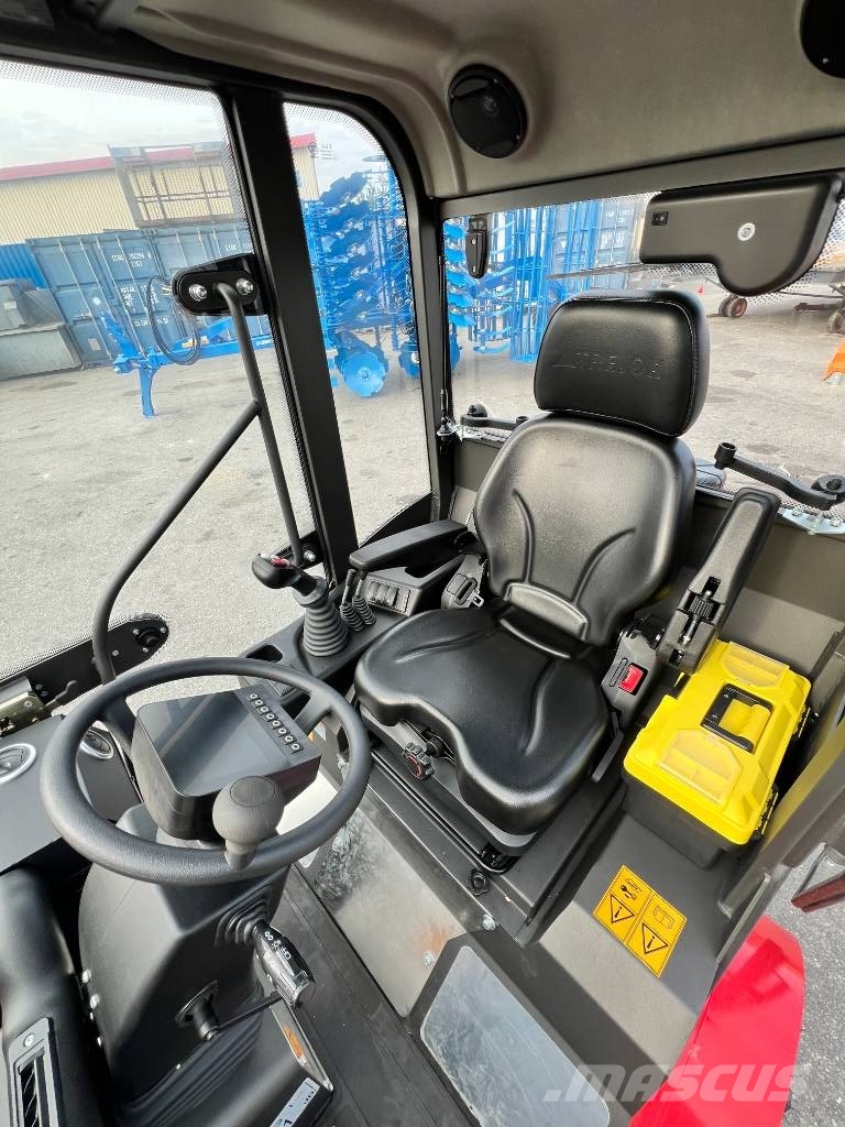 Flexitrac 1226 CAB Daugiafunkciniai pakrovėjai