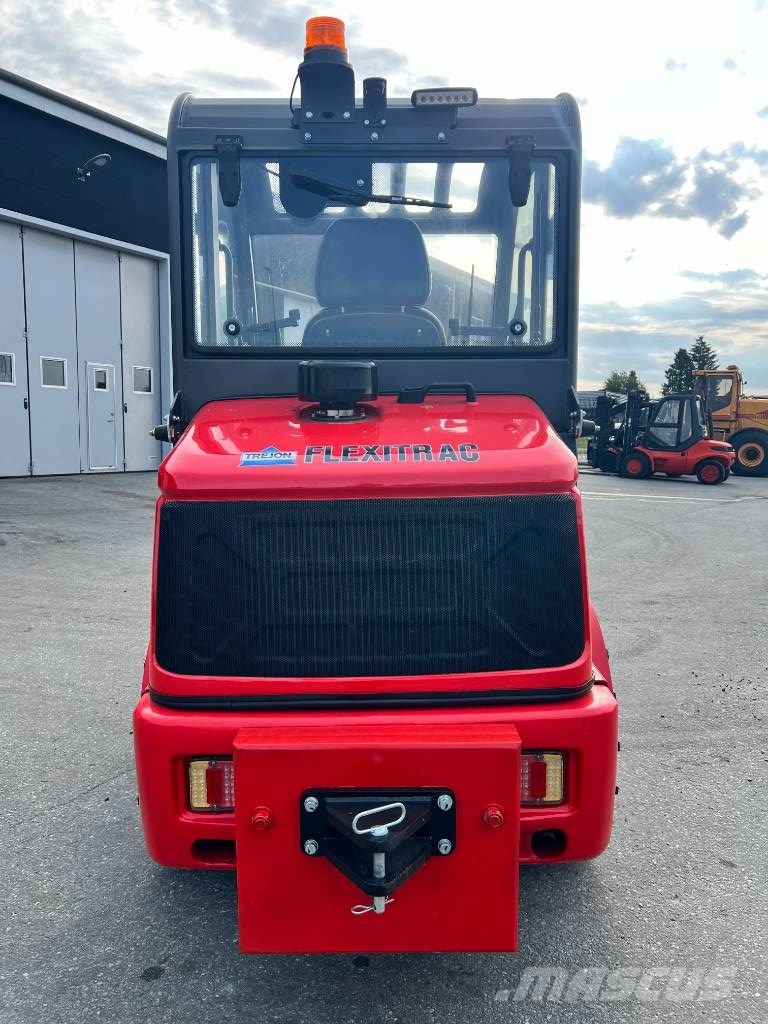 Flexitrac 1226 CAB Daugiafunkciniai pakrovėjai
