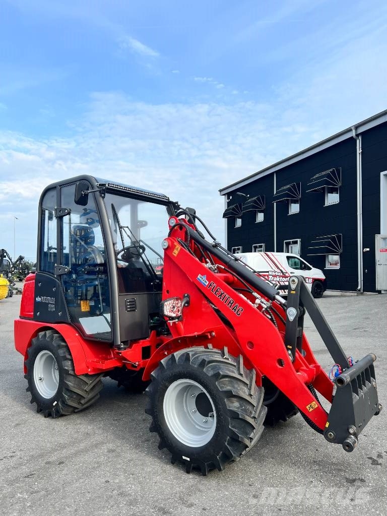 Flexitrac 1226 CAB Daugiafunkciniai pakrovėjai