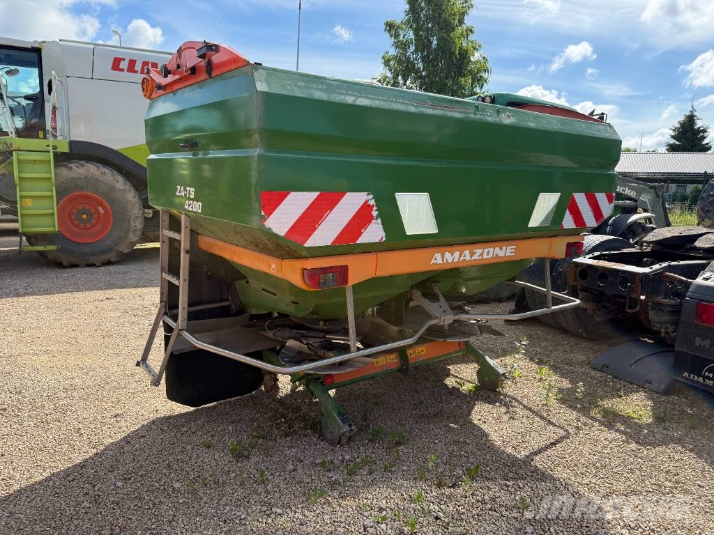 Amazone ZA-TS PROFIS HYDRO Rozmetadlá priemyselných hnojív