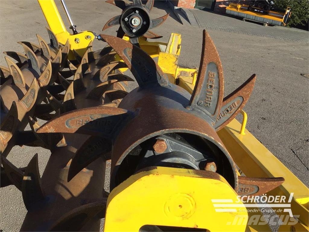 Bednar TERRALAND 3000 TN HM7R Sonstige Bodenbearbeitung
