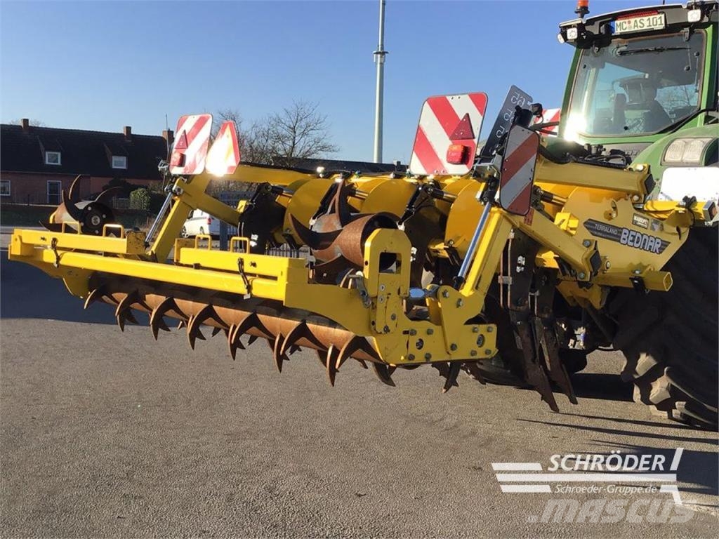 Bednar TERRALAND 3000 TN HM7R Sonstige Bodenbearbeitung