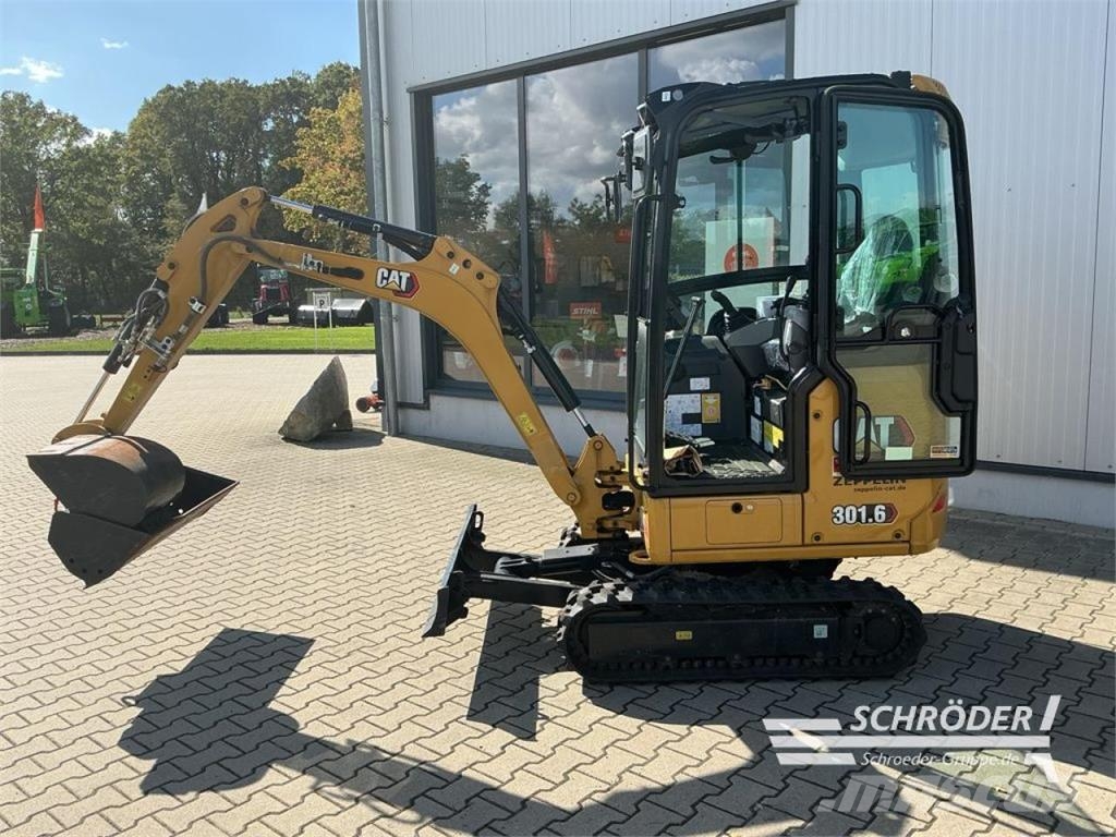 CAT 301.6 Pyöräkaivukoneet