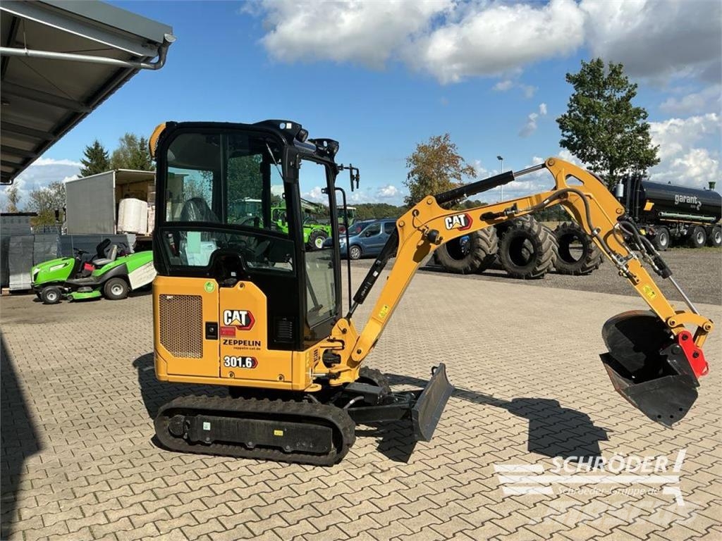CAT 301.6 Pyöräkaivukoneet