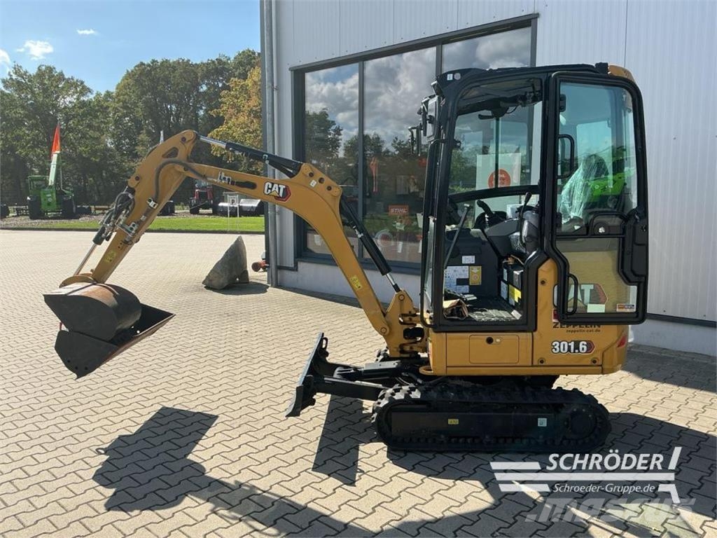 CAT 301.6 Pyöräkaivukoneet