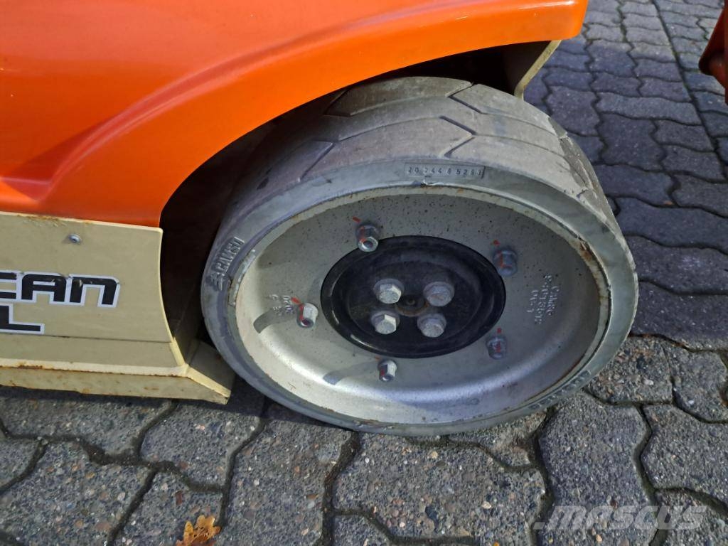 JLG Toucan 10 E-L Разные подъемники и вышки