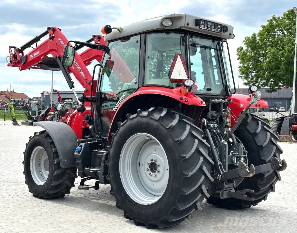 Massey Ferguson 5711 SL Dyna 4 拖拉机/农用车