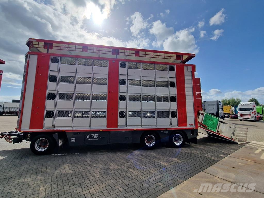 Volvo FH 13.500 6x2 - Livestock 4 deck Finkl + Finkl 4 d Dieren transport trucks