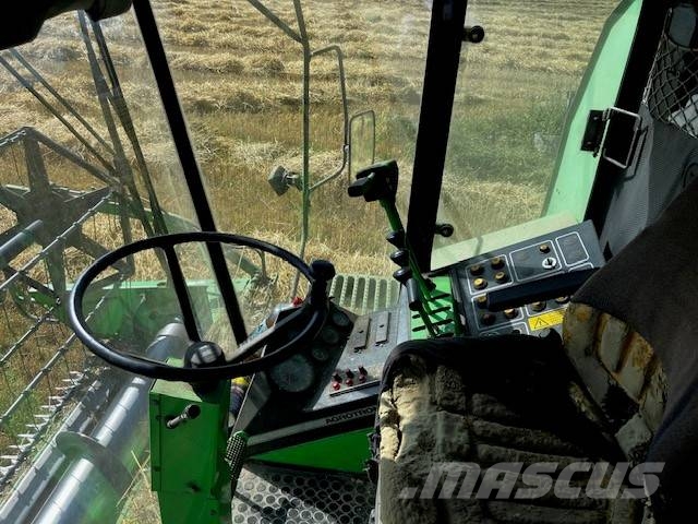 Deutz-Fahr M 35.70 Ražas novākšanas kombaini