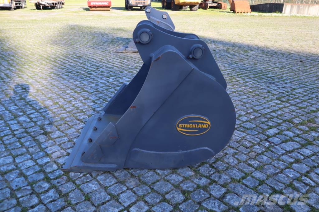 Strickland 915 mm Ø65 Kausi