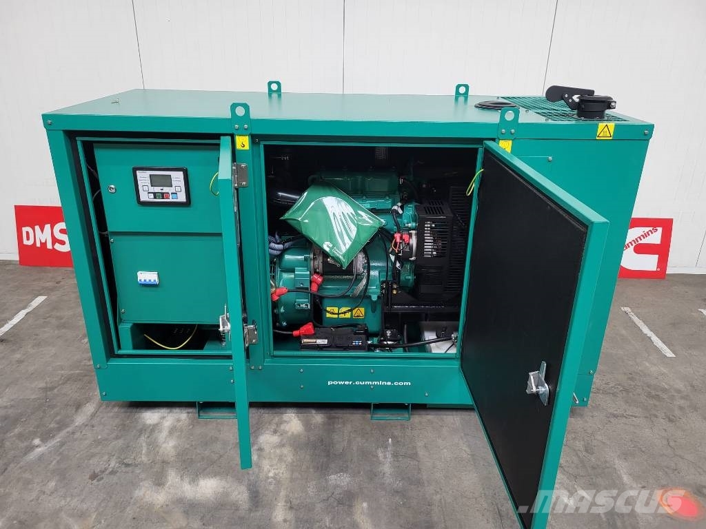 Cummins C22D5Q ディーゼル発電機