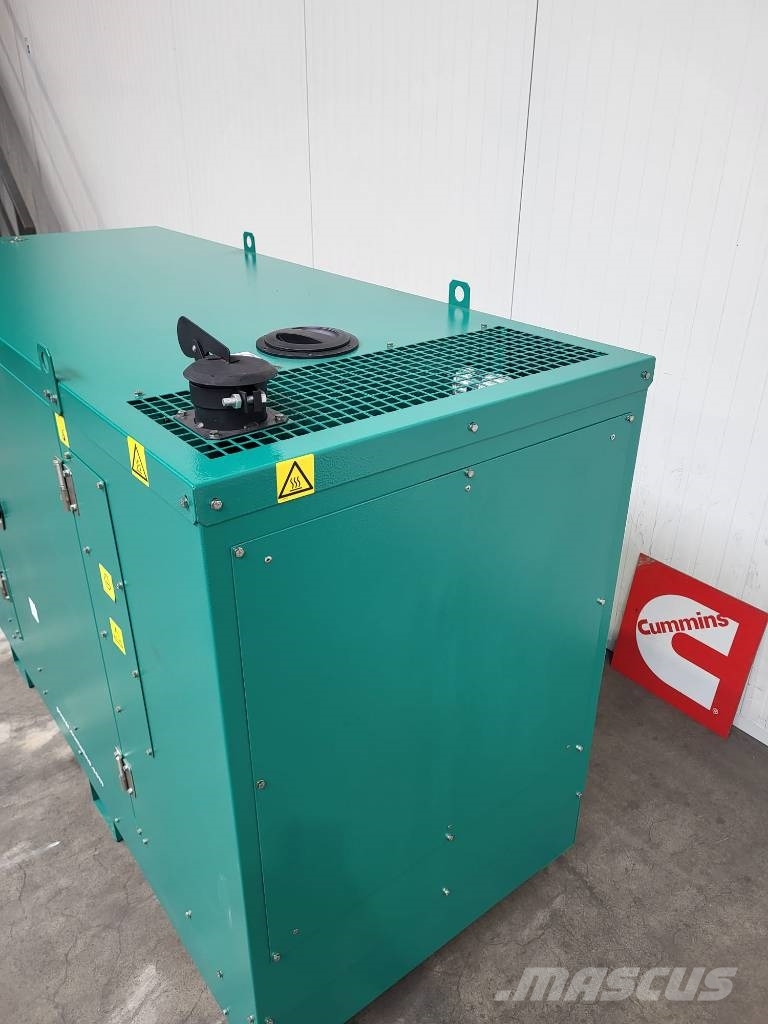 Cummins C22D5Q ディーゼル発電機