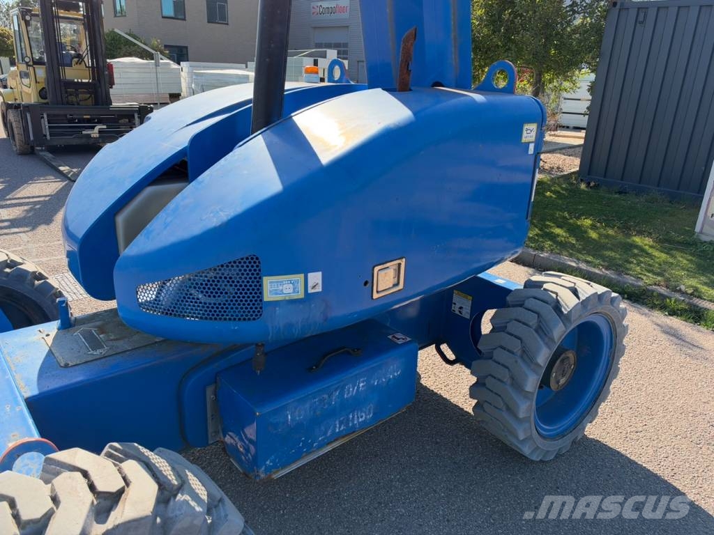 Niftylift Hr 17 hybrid 4x4 17 meter knikarm hoogwerker Колінчаті підйомники