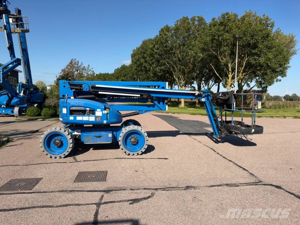 Niftylift Hr 17 hybrid 4x4 17 meter knikarm hoogwerker Колінчаті підйомники