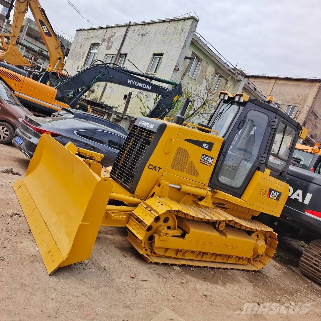 CAT D5K 28th Anniversary Promotion Price Dozer cingolati