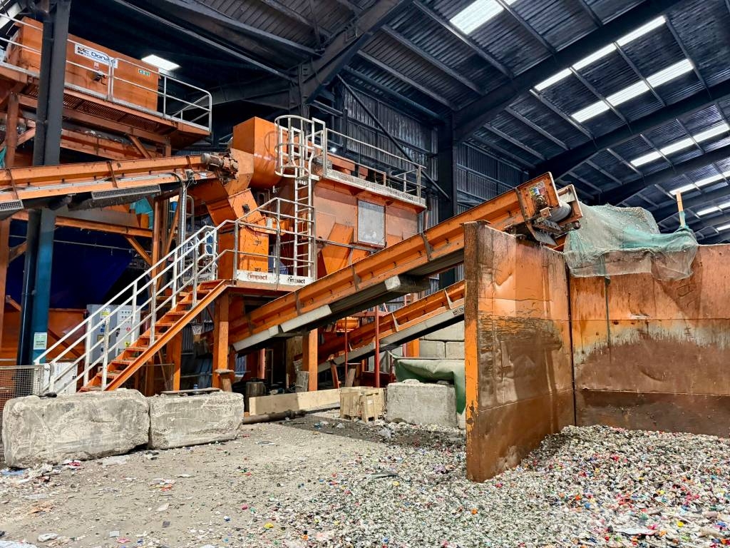 ZigZag Air Classifier Glass Clean Up Plant Impact Triediace zariadenie